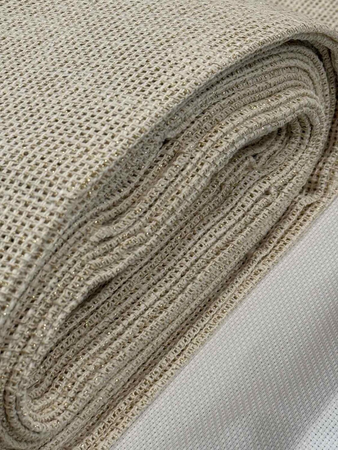 Εταμίν Ποντζά – Ύφασμα για κέντημα & διακόσμηση (πλάτος 1,80μ.) - Image 4